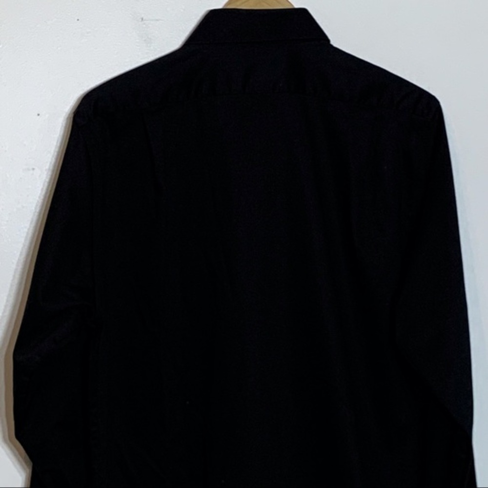 EUC Arrow fitted black button down‎ dress shirt - Picture 7 of 7